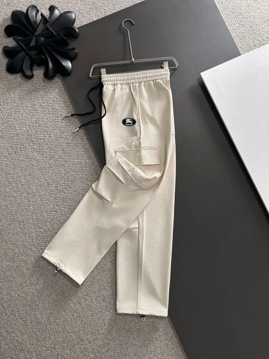 Брюки Мужские Burberry 725958