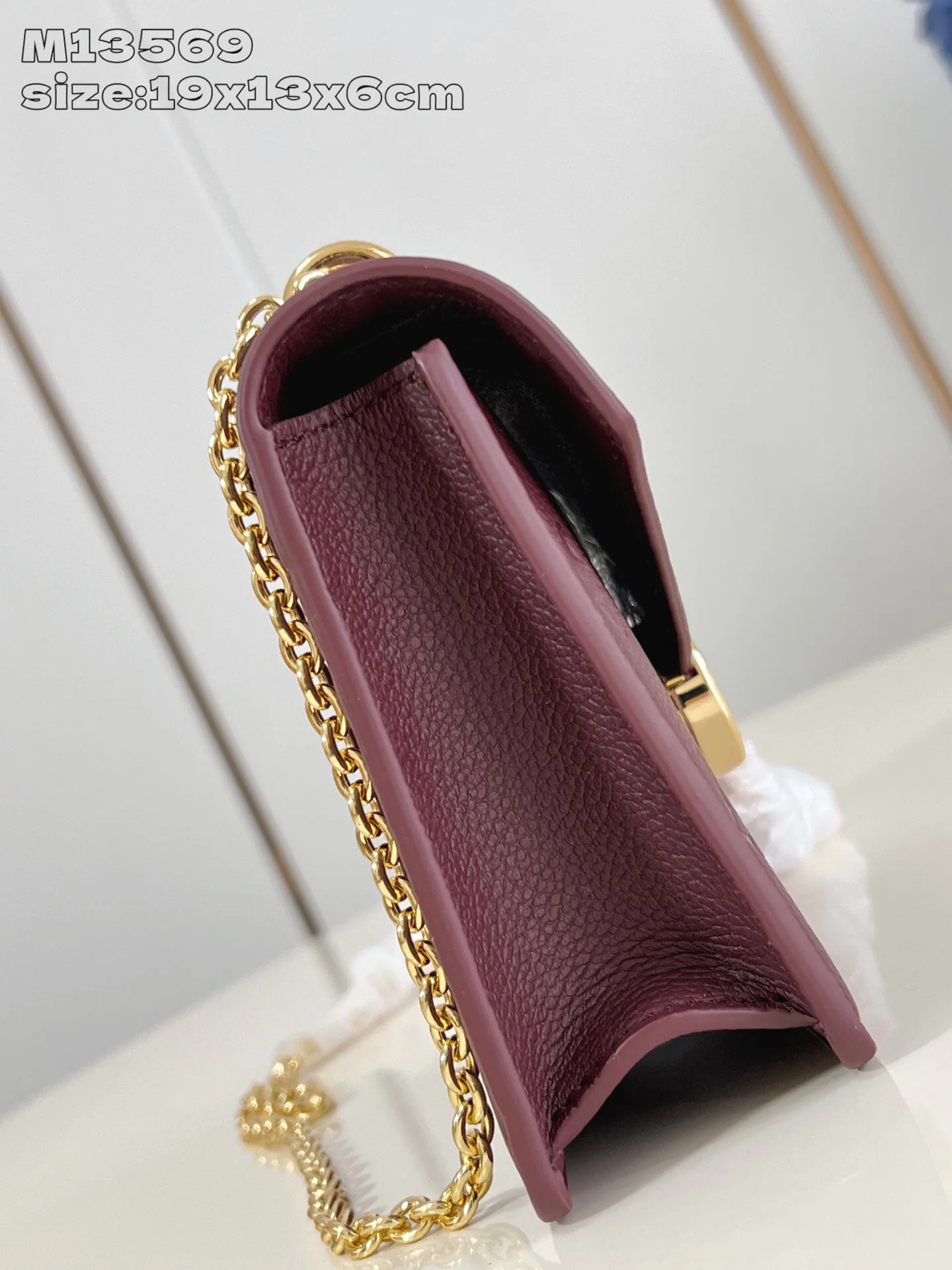 Клатчи Женские Louis Vuitton 186082