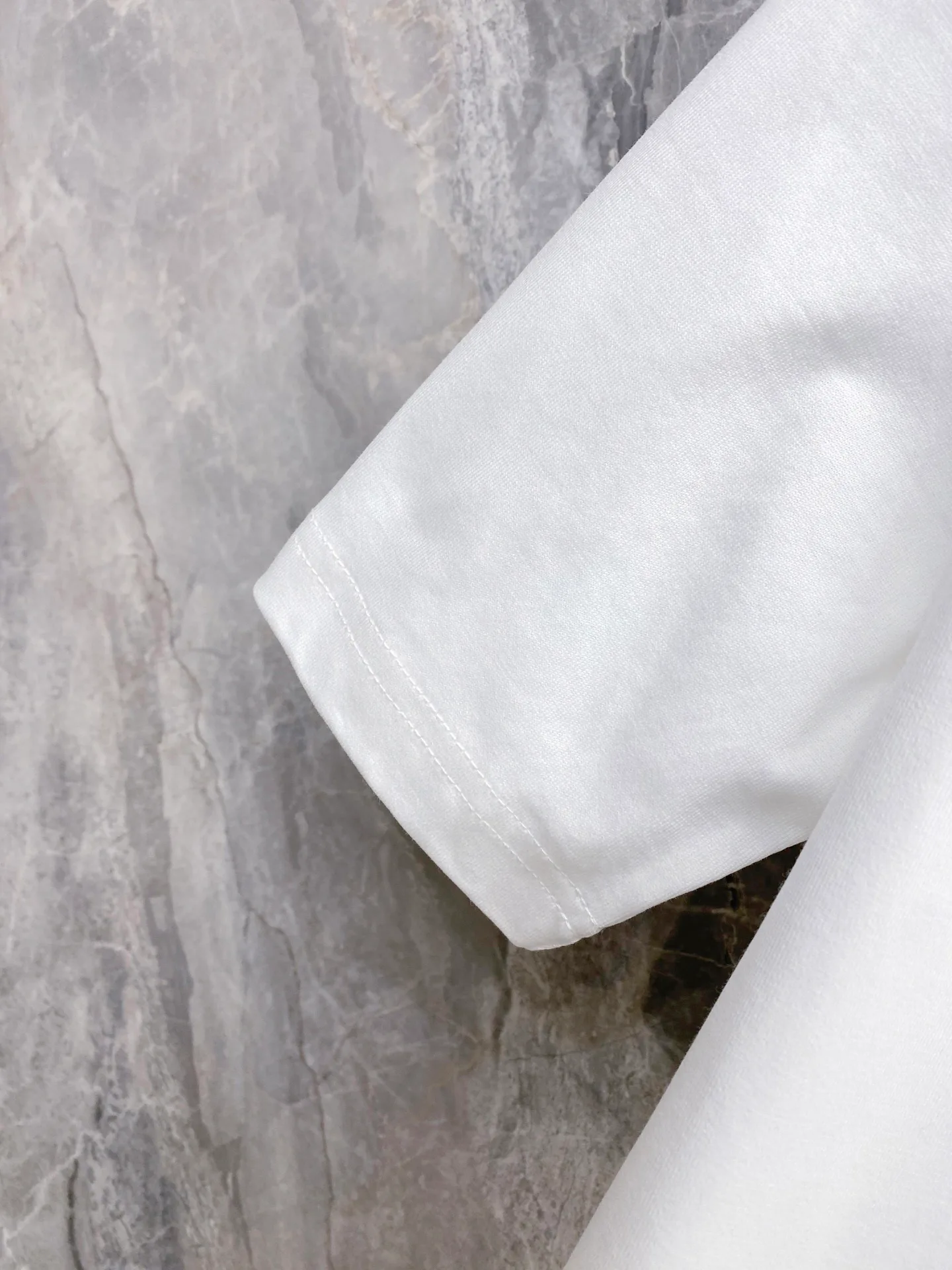 Футболки Женские Louis Vuitton 2015492