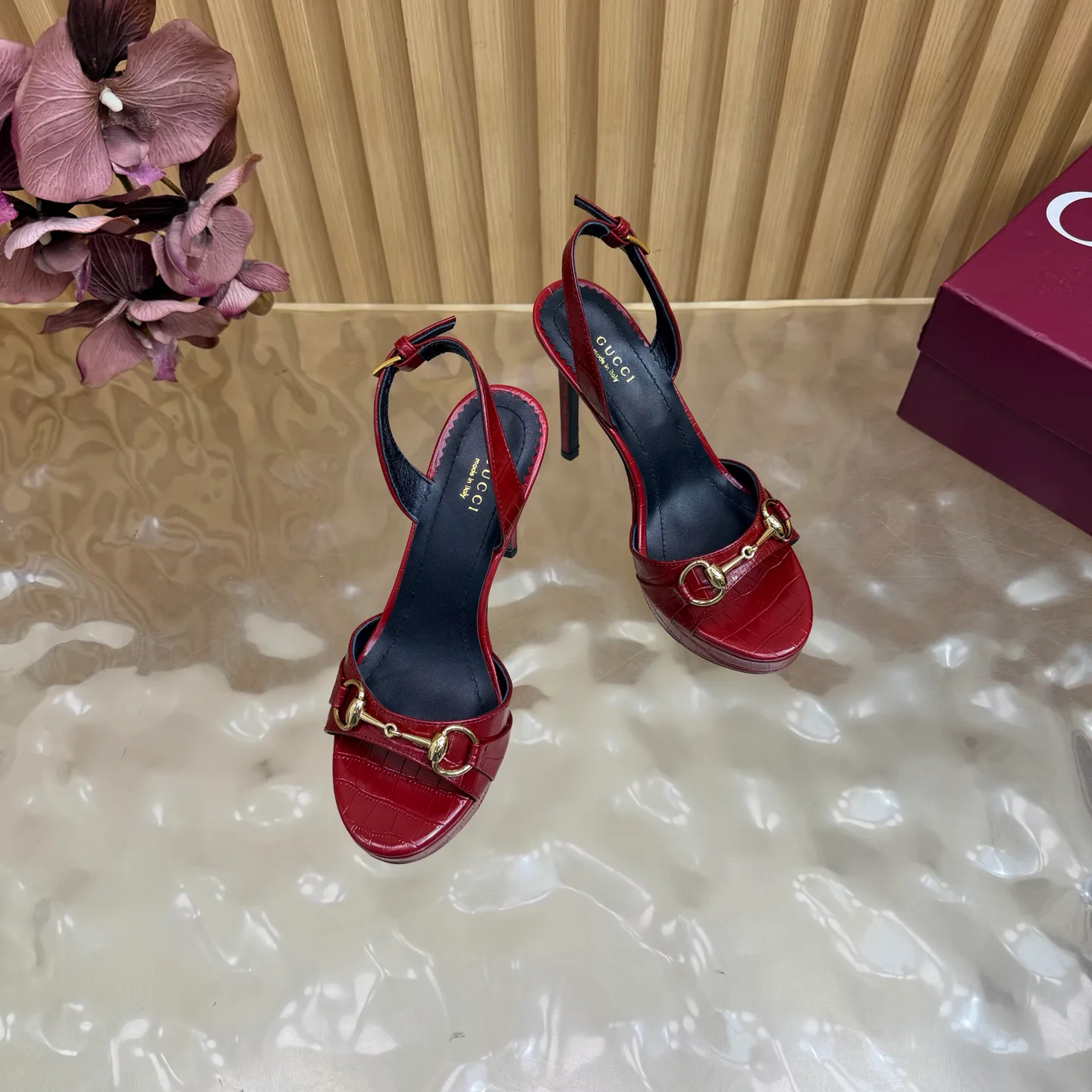 Босоножки Женские Gucci 17467487
