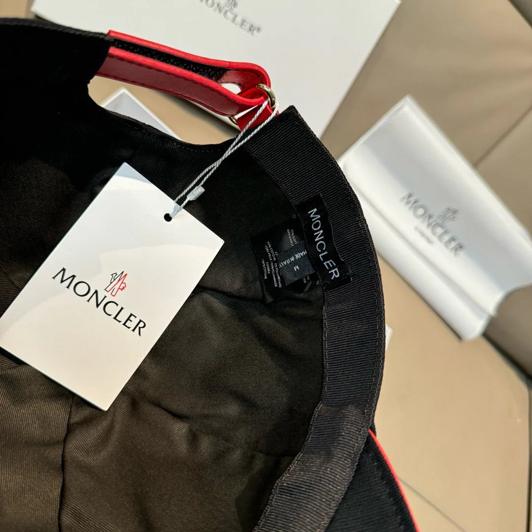 Головные Уборы Moncler 4550007