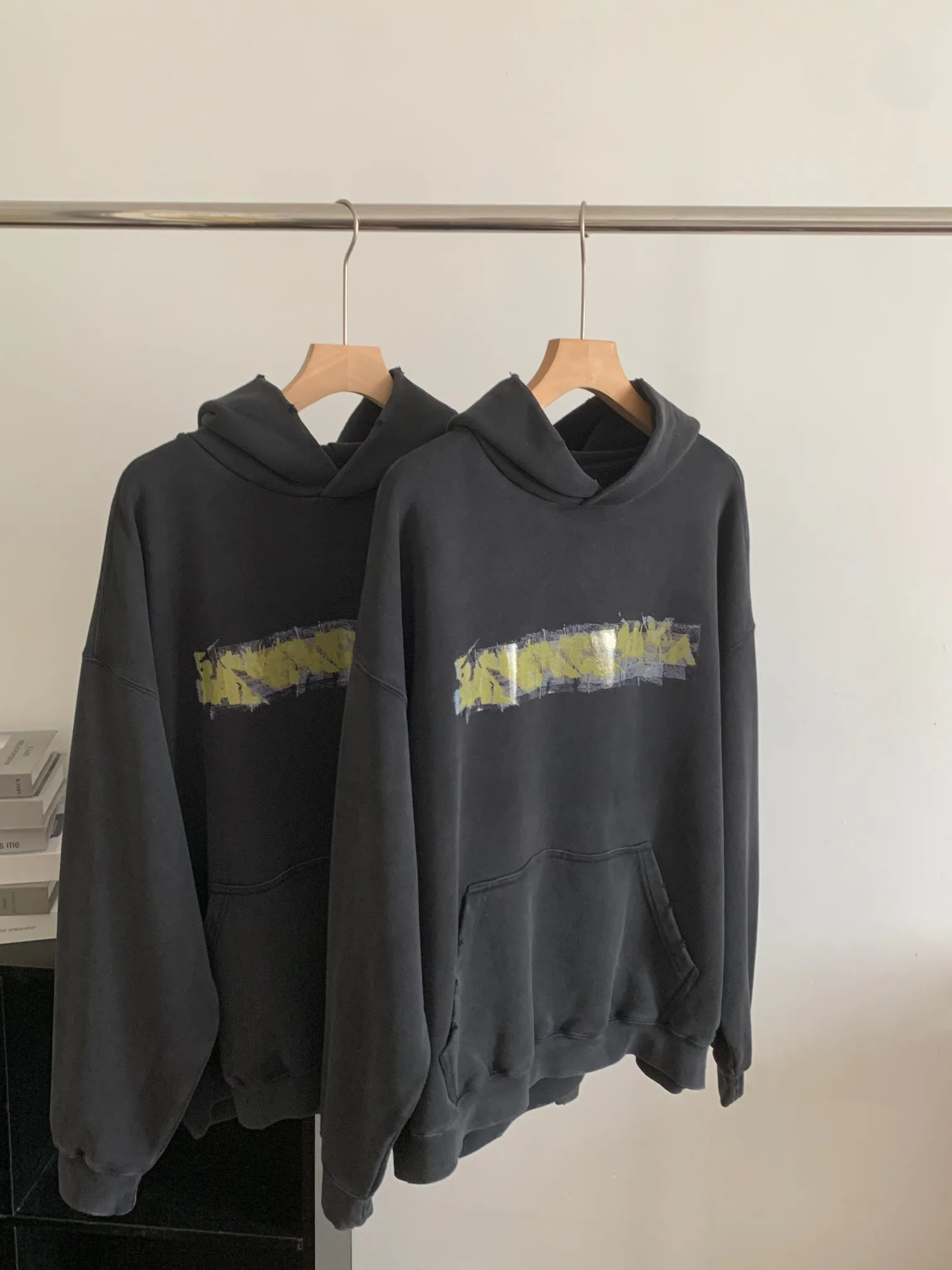 Свитшоты И Худи Женские Balenciaga 18588249