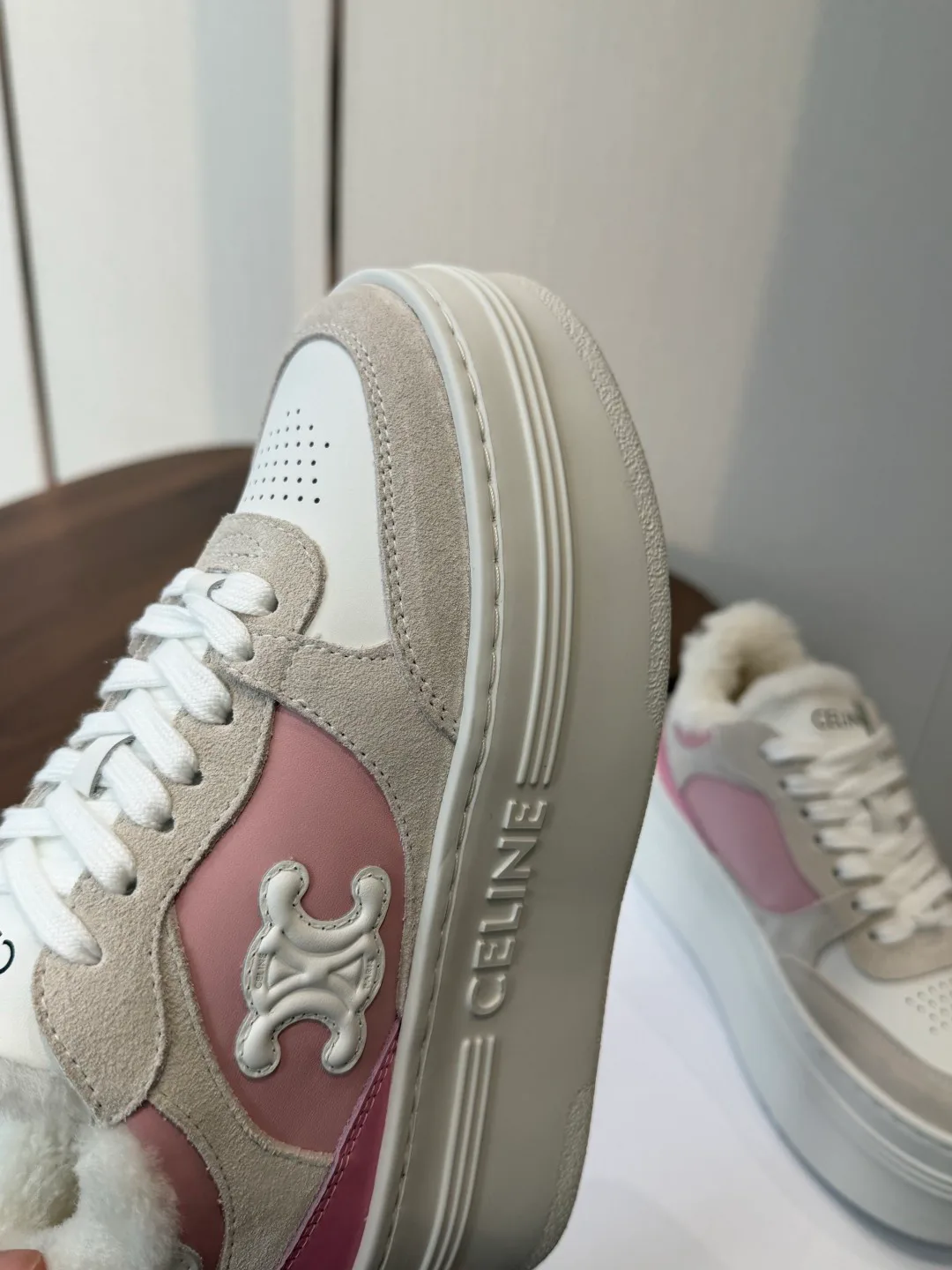 Кроссовки Женские Celine 18670161