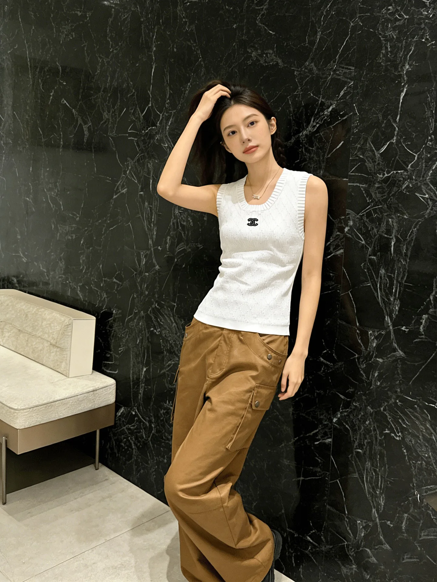 Жилеты Женские Chanel 11690375