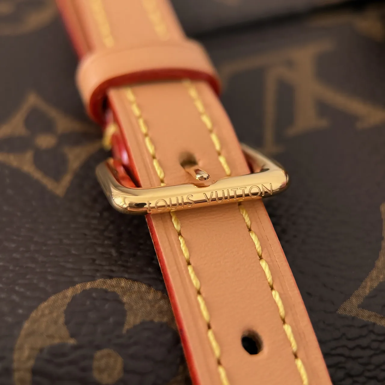 Классические Сумки Женские Louis Vuitton 17973920