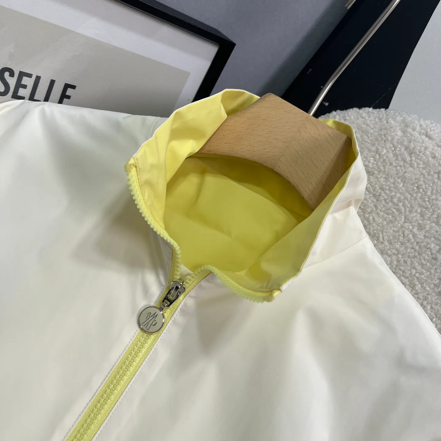 Куртки И Пуховики Женские Moncler 11164348