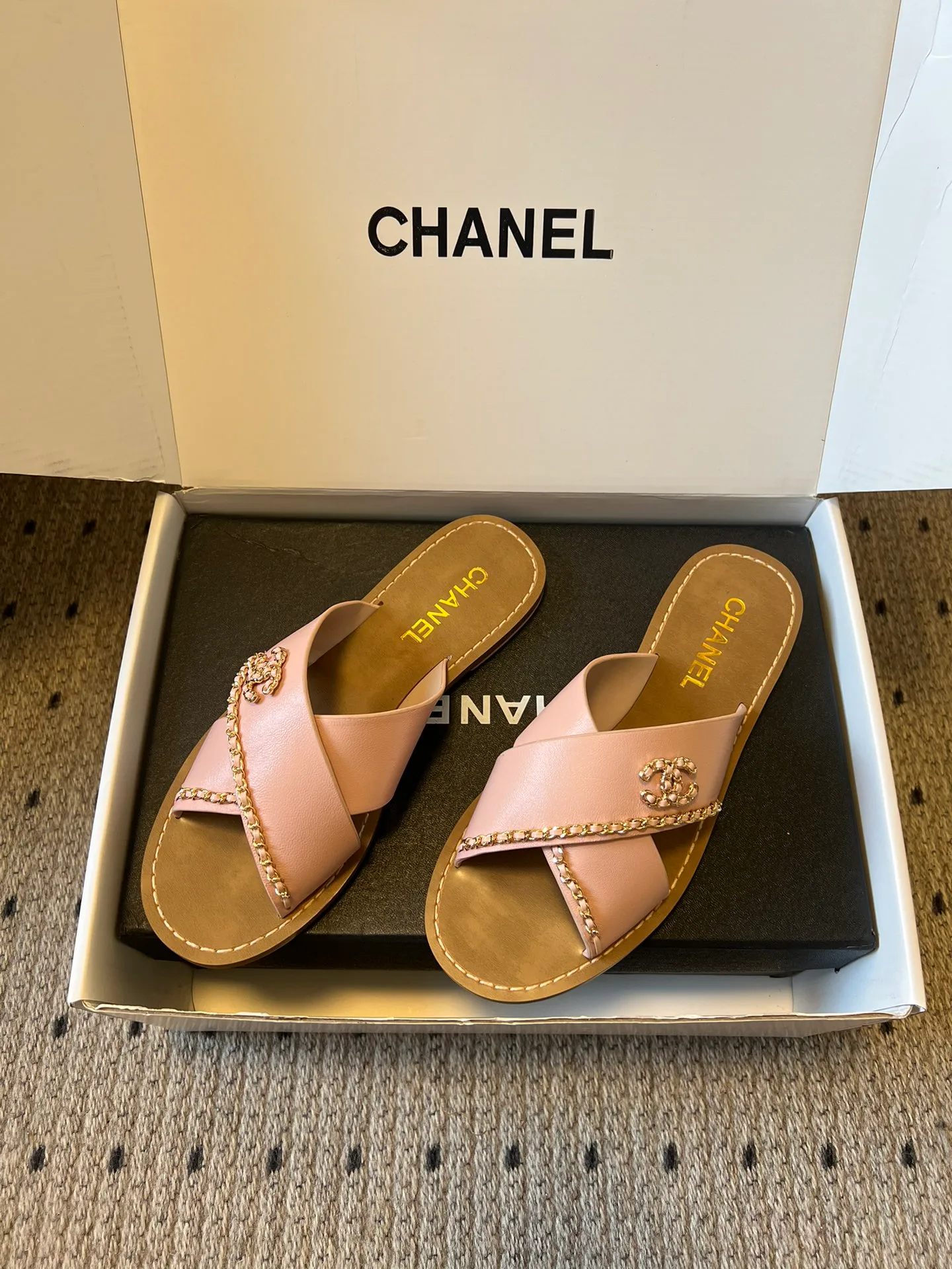 Шлепанцы Женские Chanel 1122457