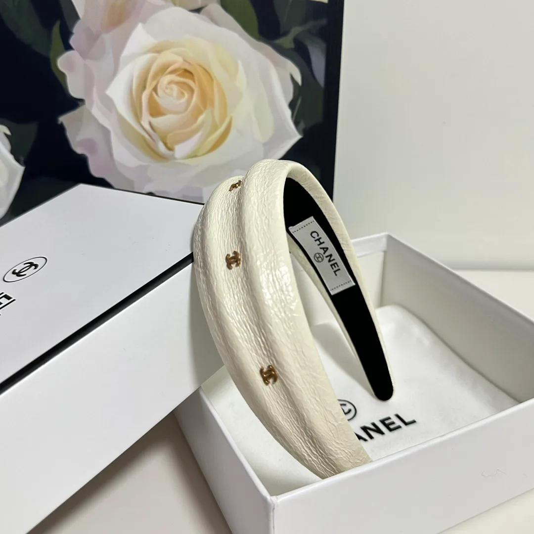 Головные Уборы Chanel 11469191