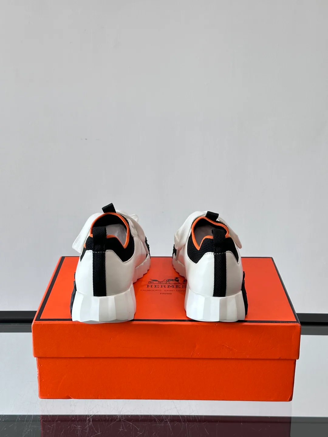 Кроссовки Женские Hermes 77597