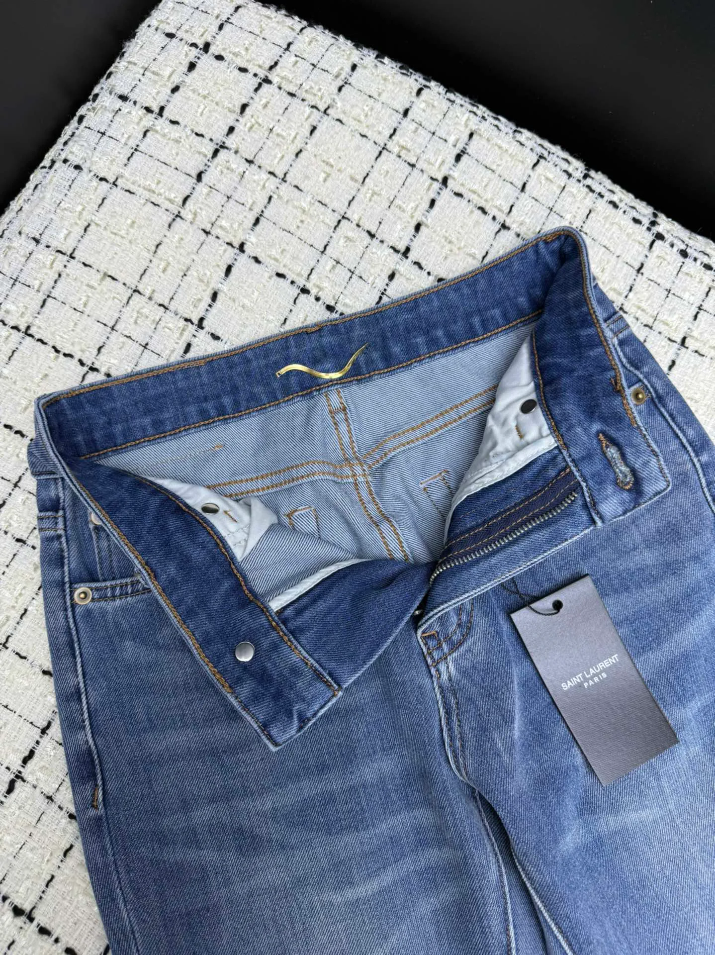 Джинсы Женские Saint Laurent 18885567