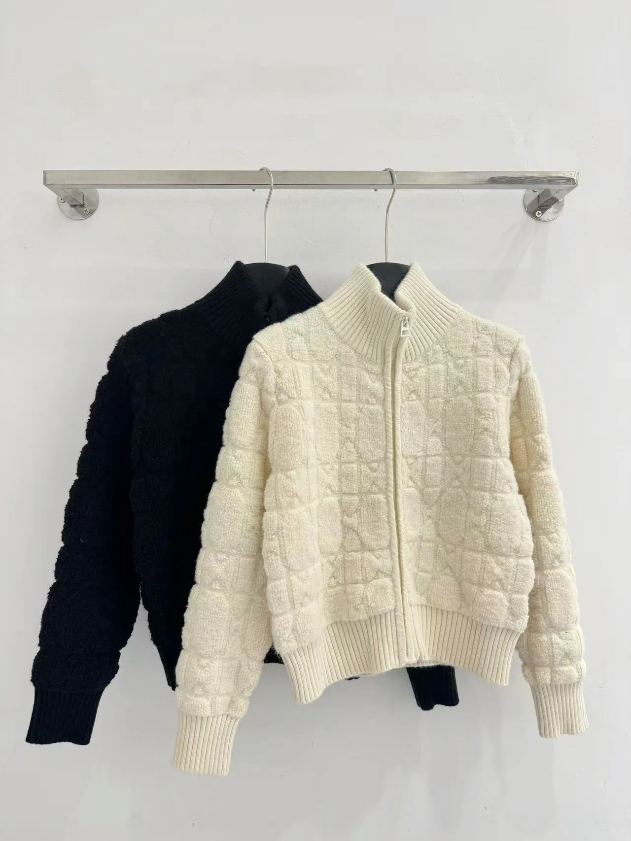 Куртки Женские Christian Dior 237170