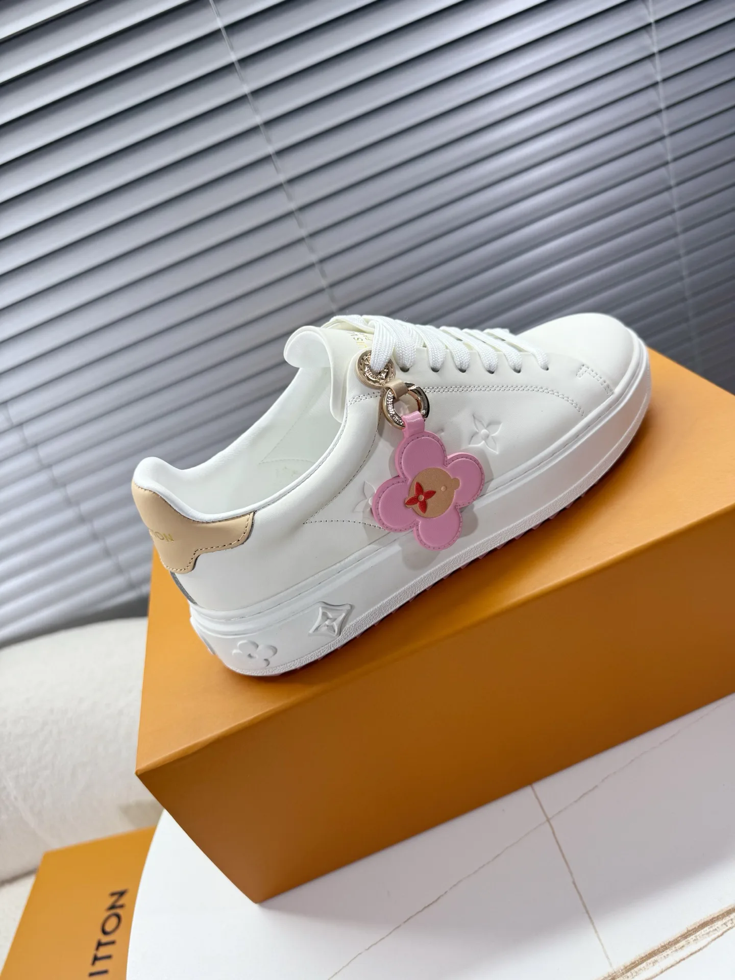 Кроссовки Женские Louis Vuitton 466975