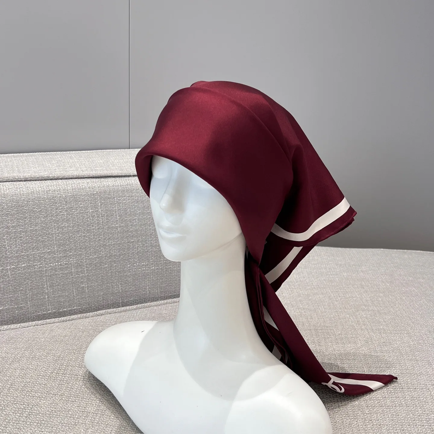 Платки Chanel 13268307