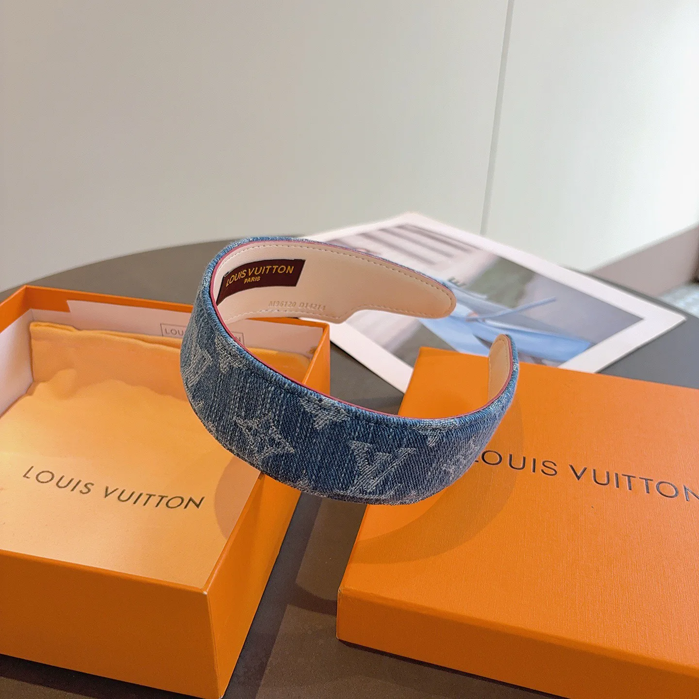 Головные Уборы Louis Vuitton 4715953