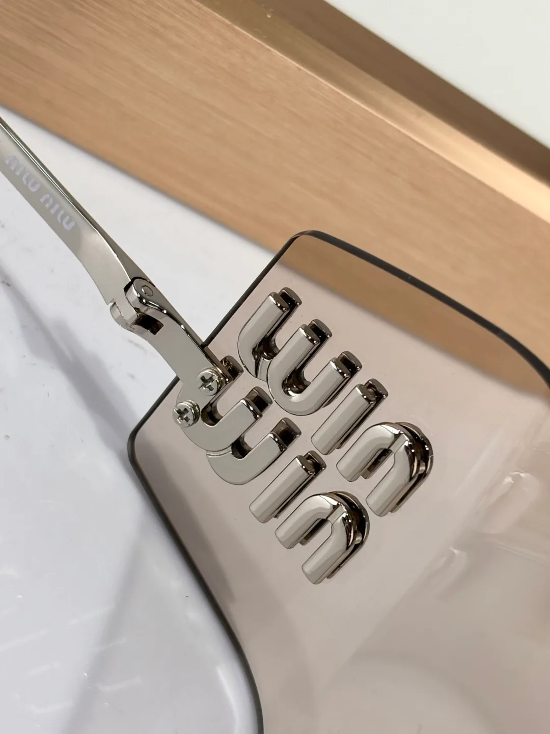 Очки Miu Miu 16067