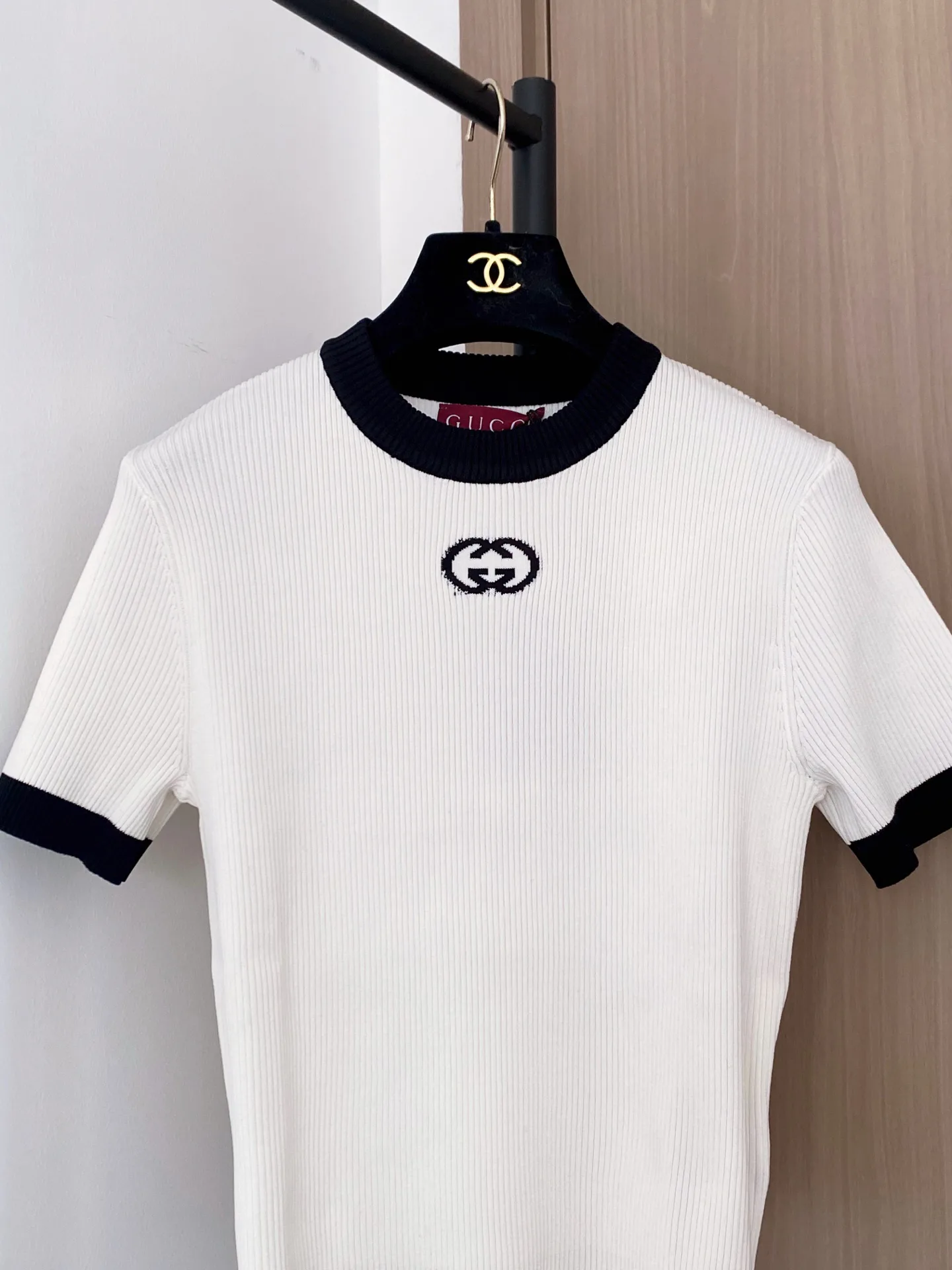 Футболки Женские Gucci 2138332