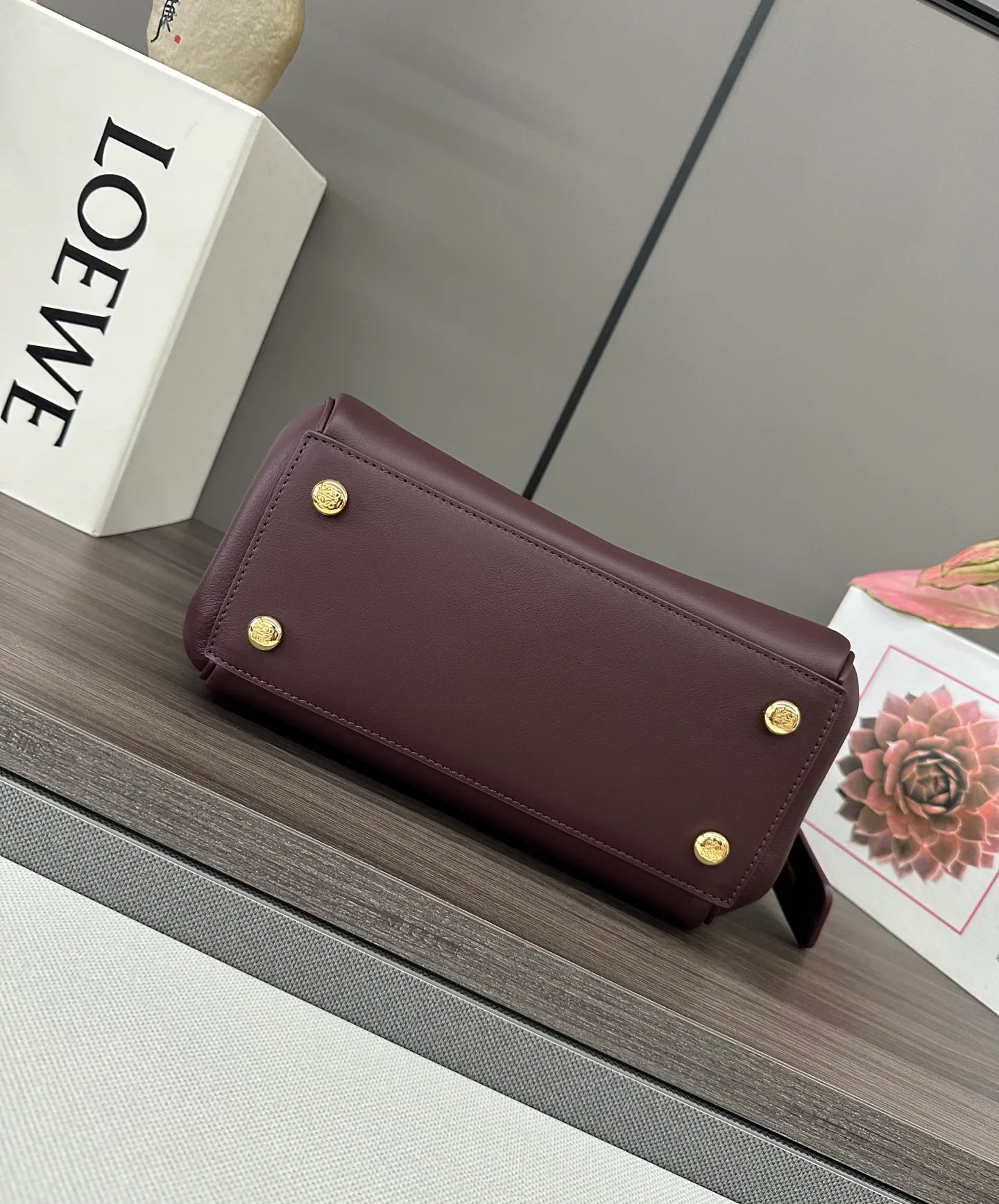 Классические Сумки Женские Loewe 11513575