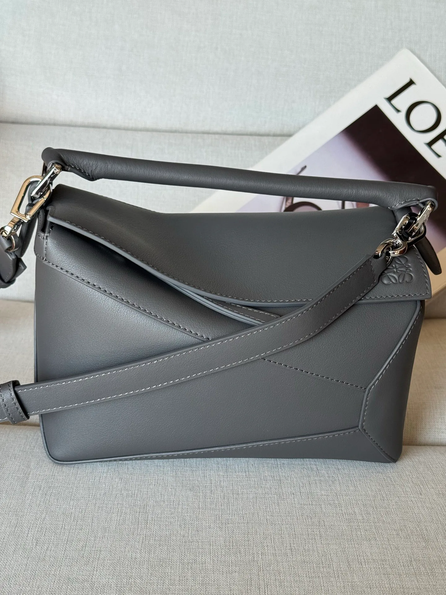 Классические Сумки Женские Loewe 11514817