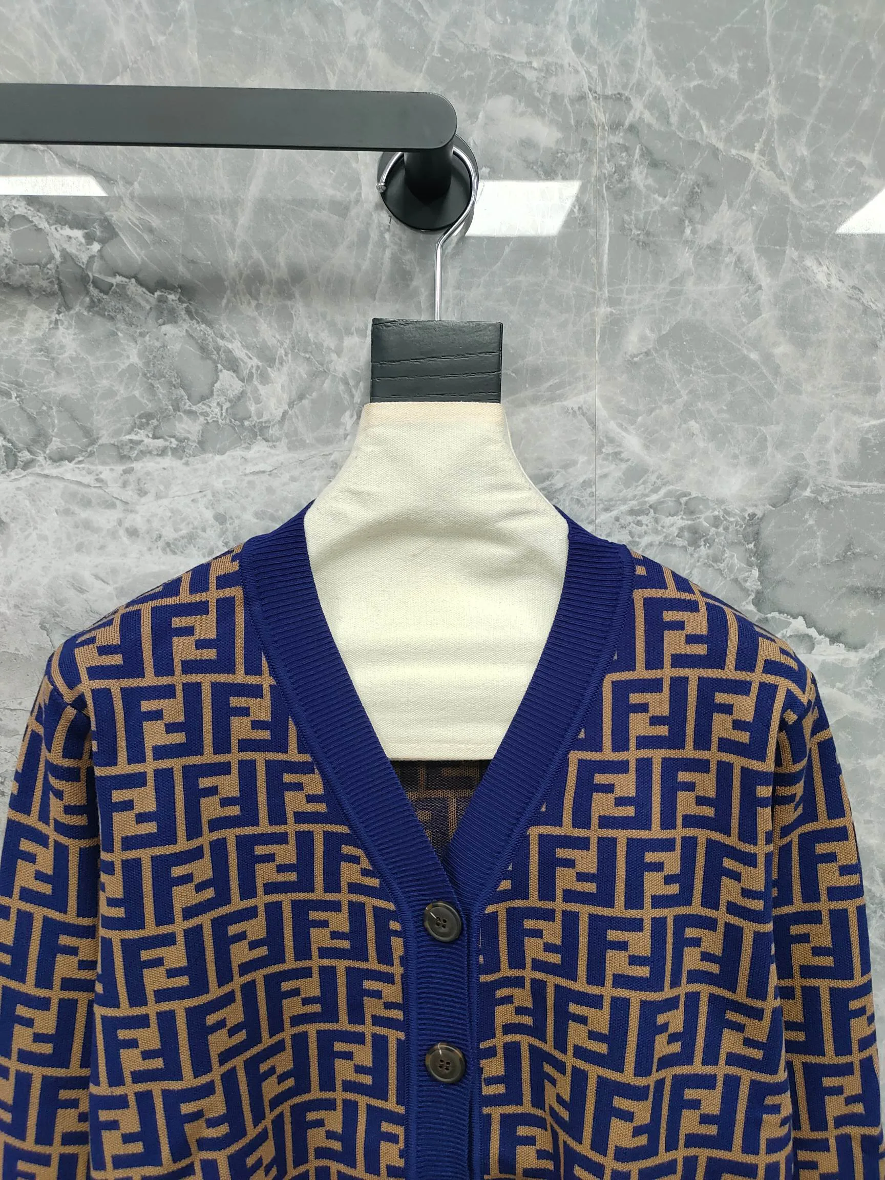 Джемперы И Свитеры Женские Fendi 18743531