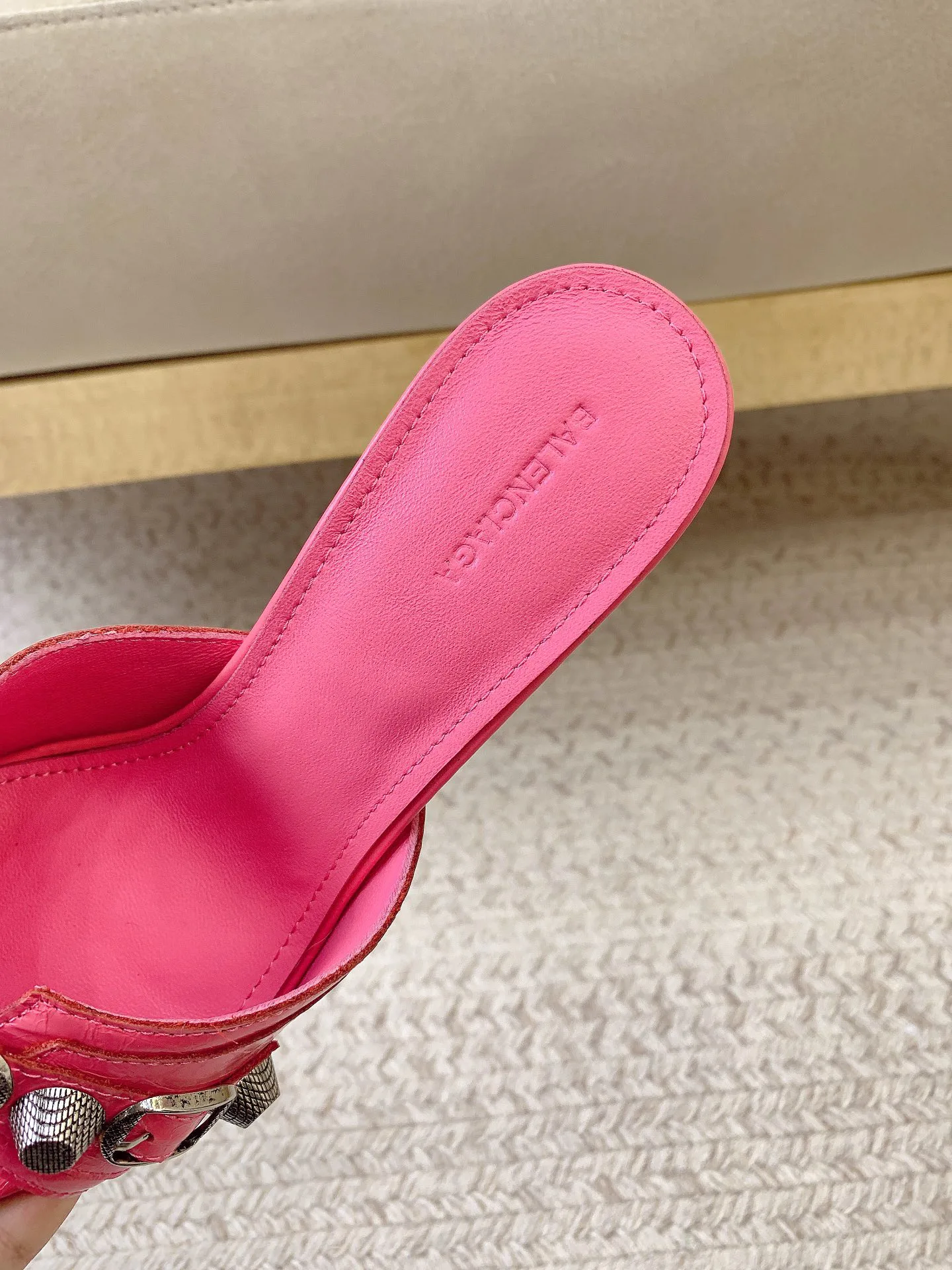 Босоножки Женские Fendi 15427