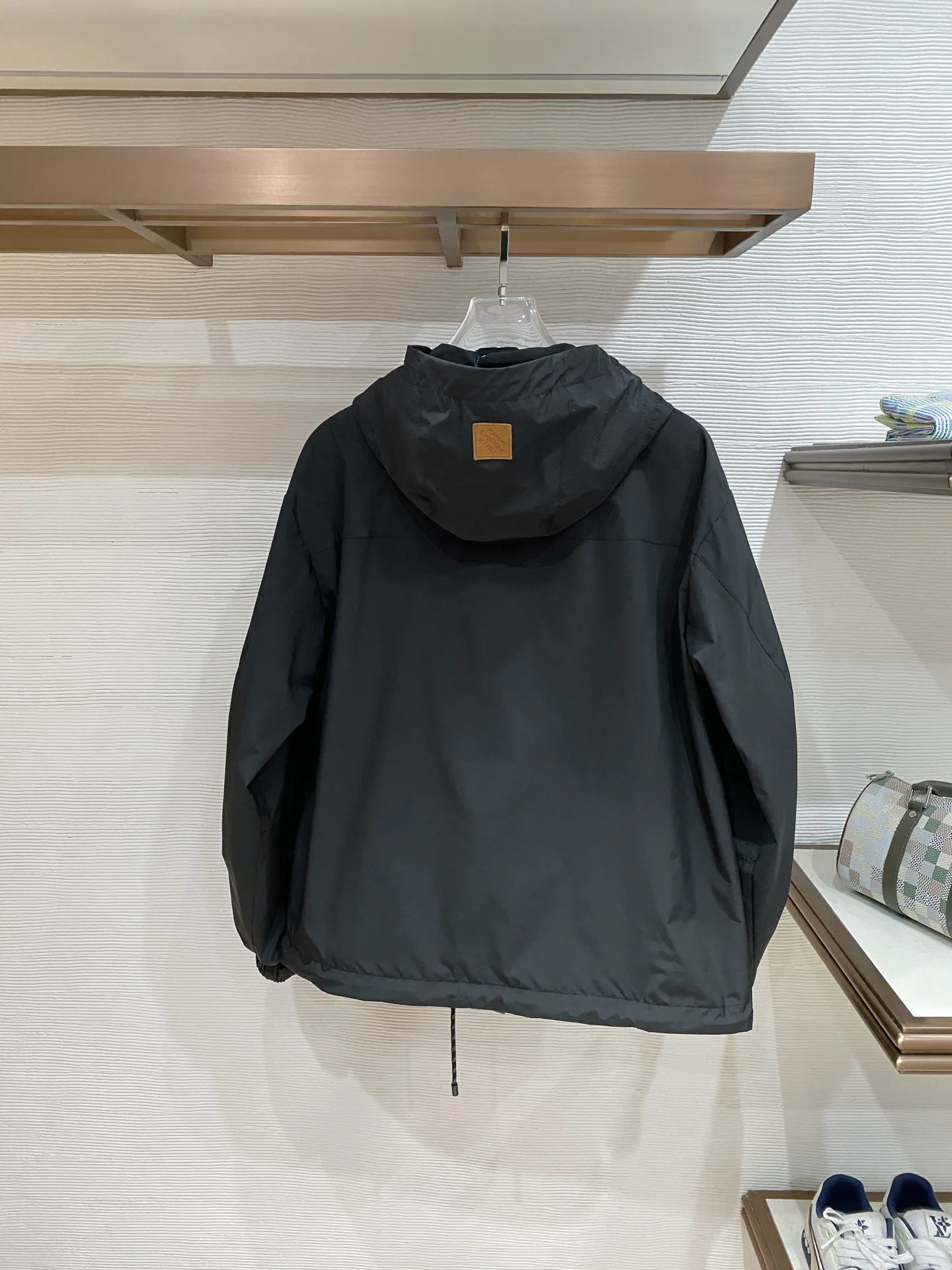 Куртки И Пуховики Мужские Louis Vuitton 12713499