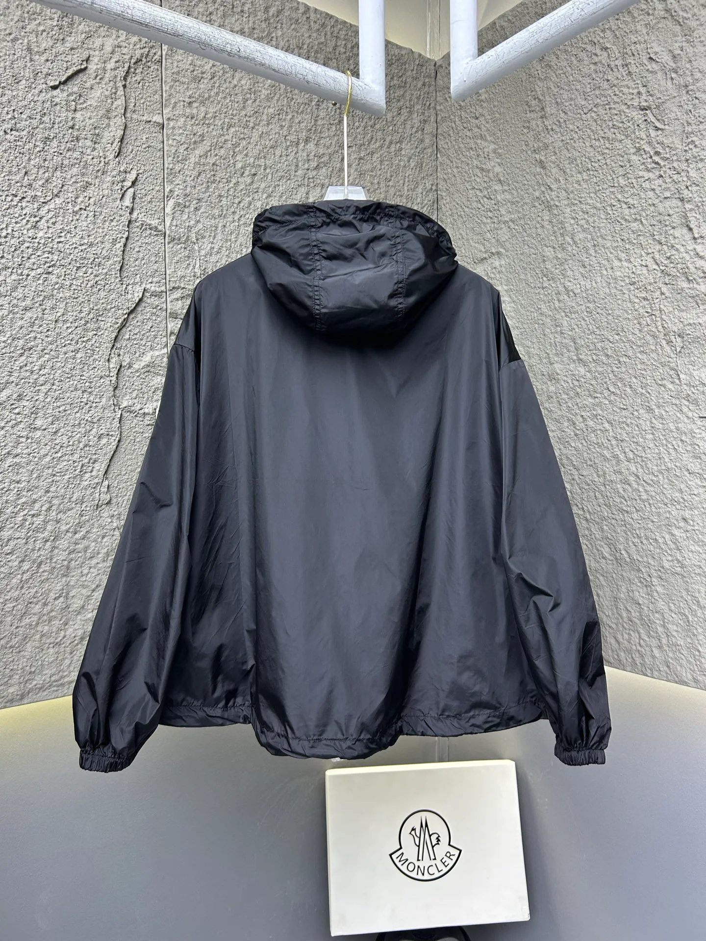 Куртки И Пуховики Женские Moncler 11666922