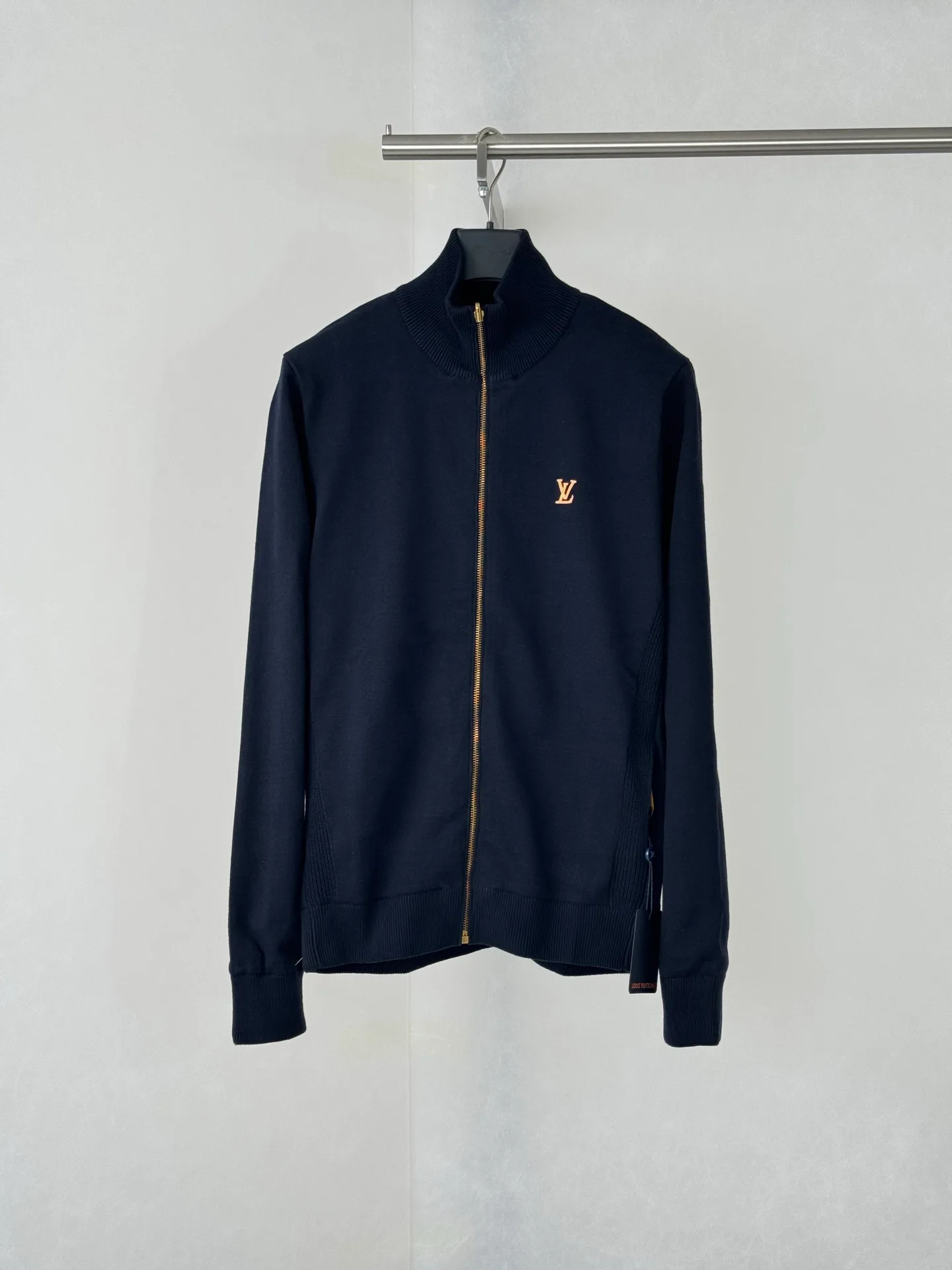 Куртки И Пуховики Мужские Louis Vuitton 17585861