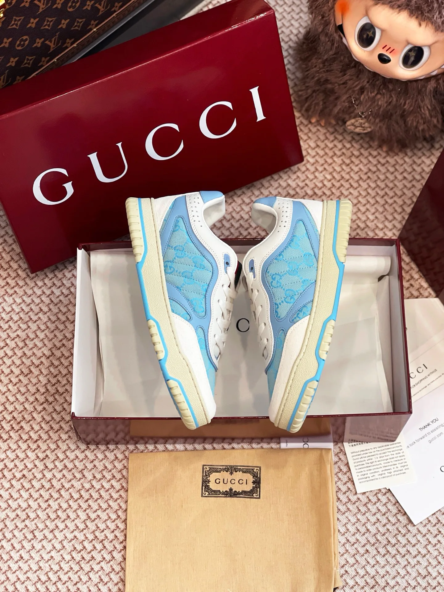 Кроссовки Женские Gucci 10477218