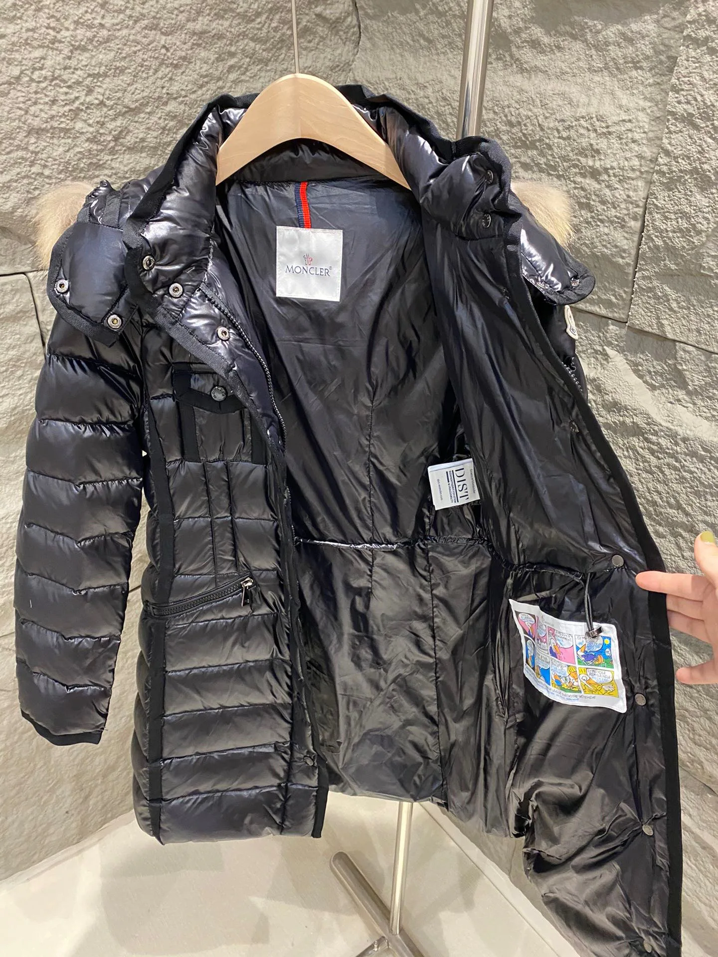 Куртки И Пуховики Женские Moncler 18710176