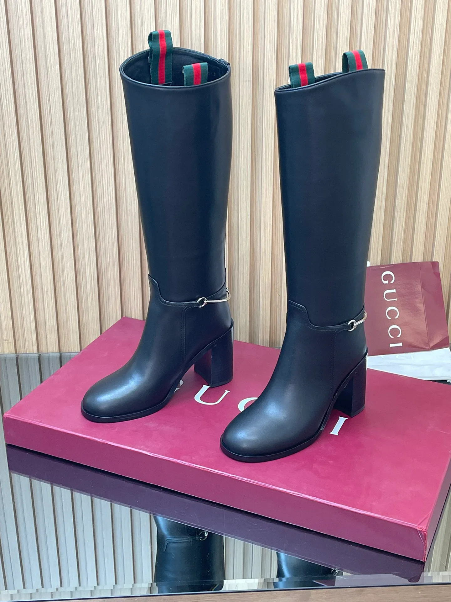 Сапоги Женские Gucci 18083276