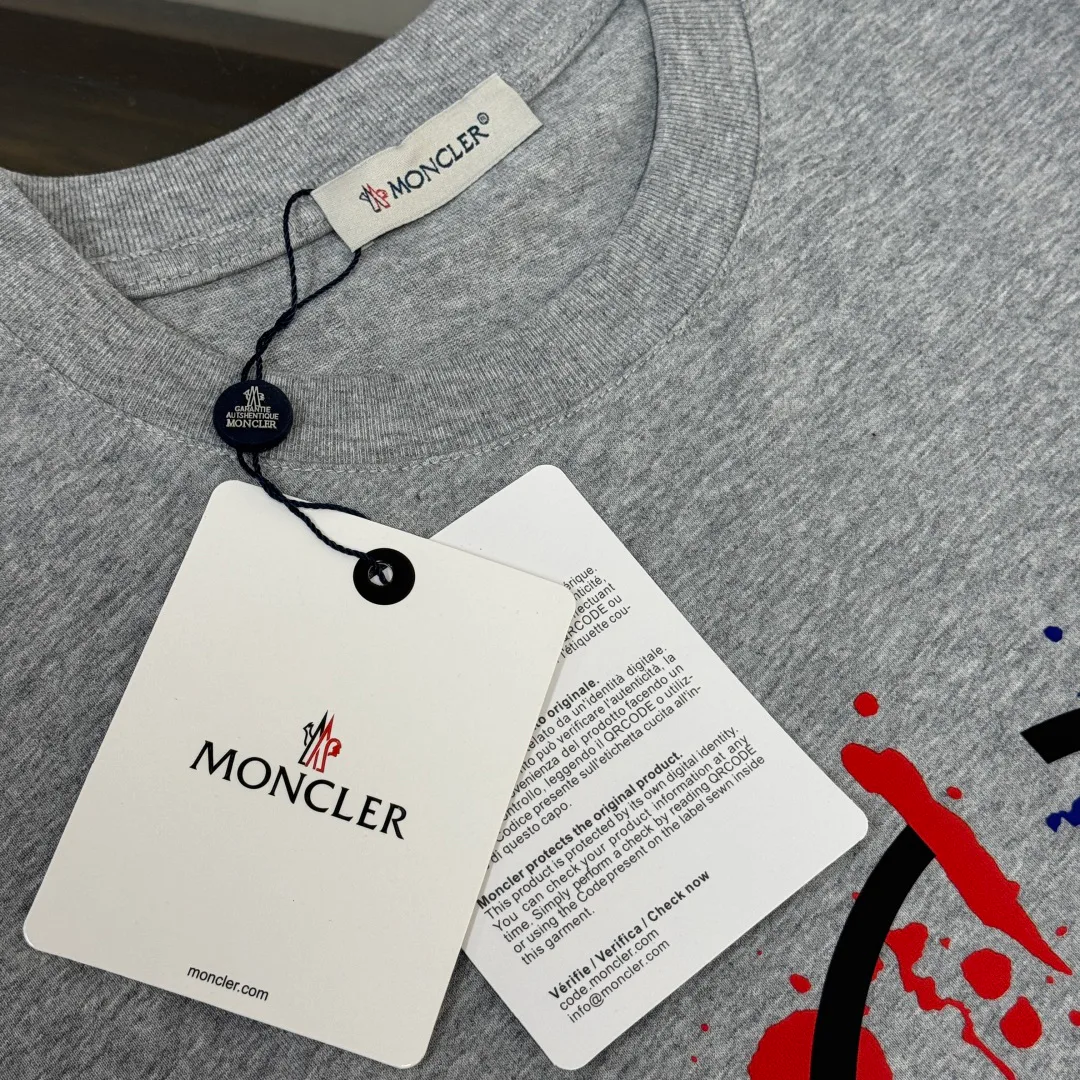 Футболки Женские Moncler 10201162
