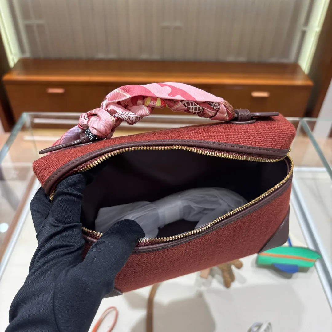 Классические Сумки Женские Louis Vuitton 18126561