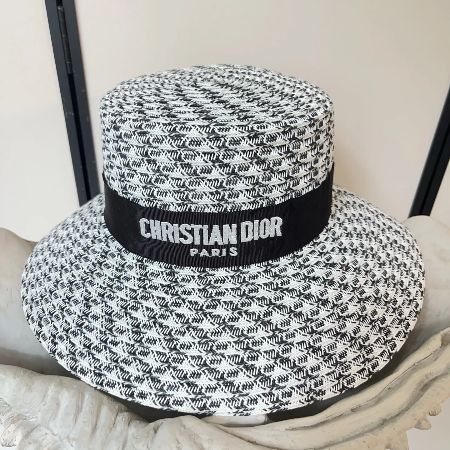 Головные Уборы Christian Dior 13294459