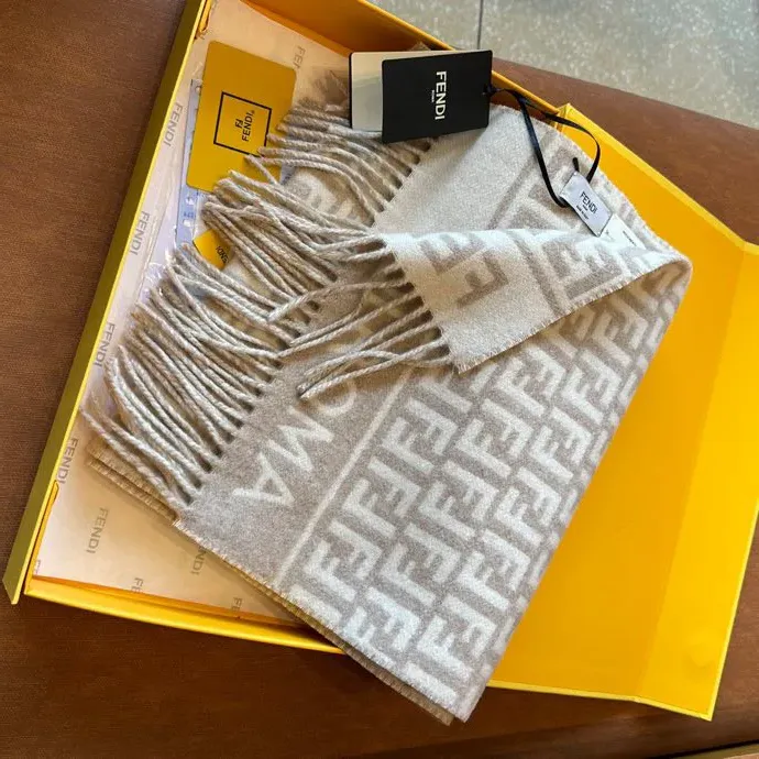 Шарфы Fendi 5901024