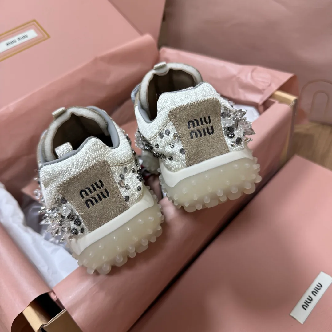 Кроссовки Женские Miu Miu 18927059