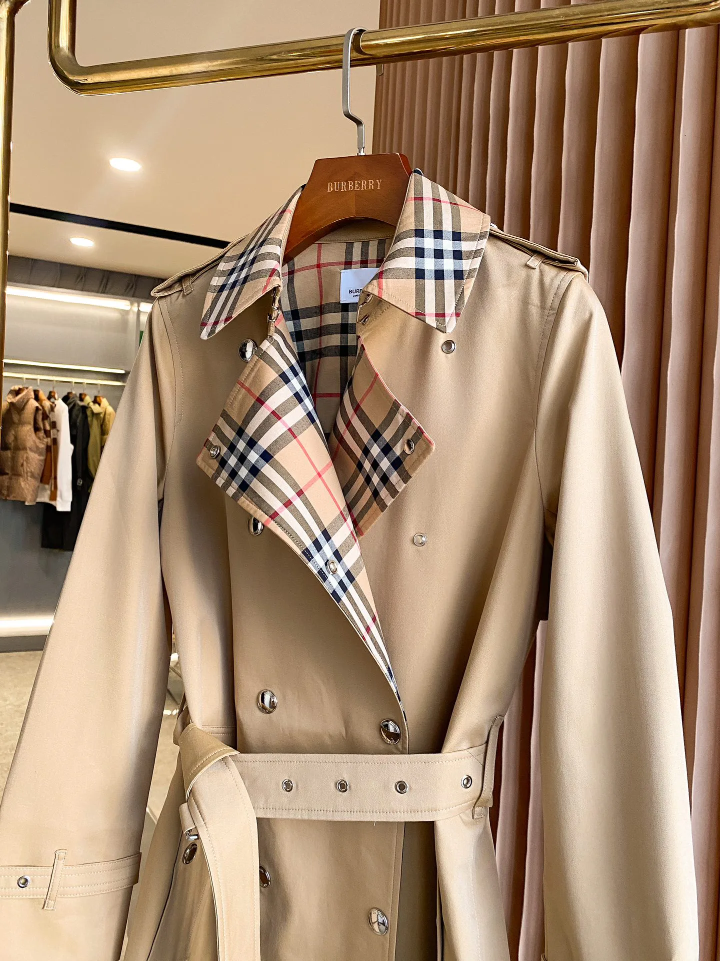 Тренчи Женские Burberry 19078438