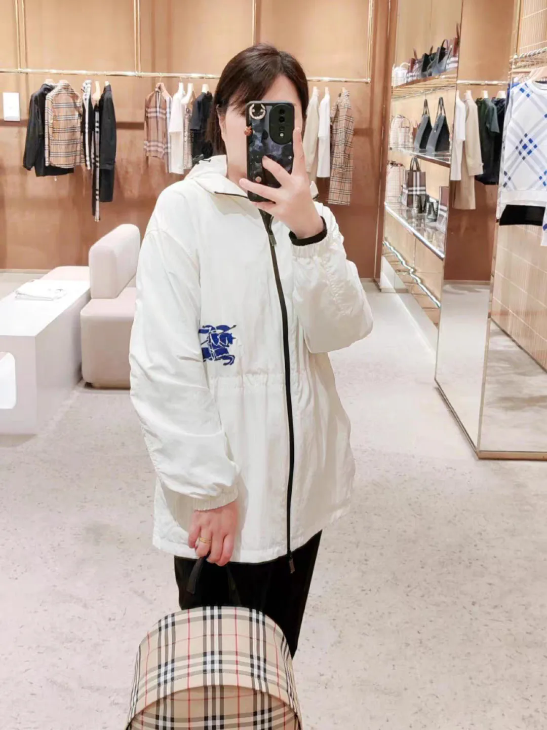 Куртки И Пуховики Женские Burberry 17998519