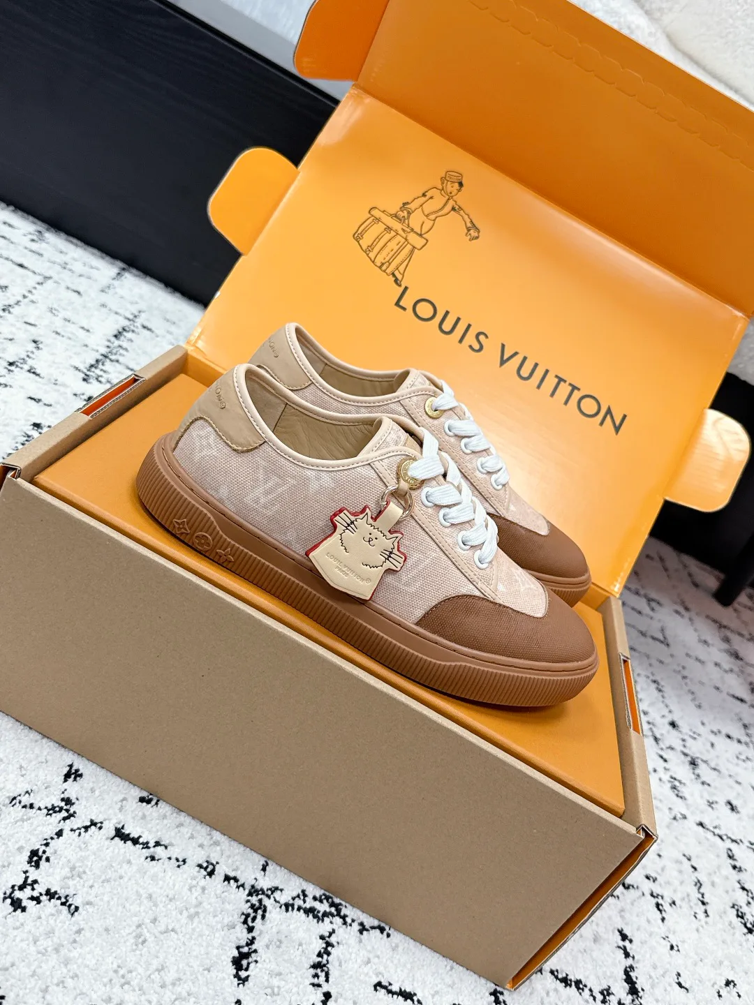 Кеды Женские Louis Vuitton 2471142