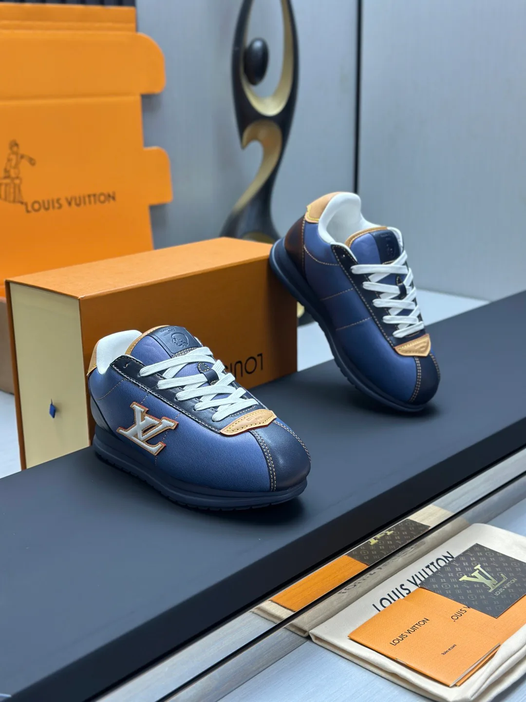 Кроссовки Женские Louis Vuitton 271912