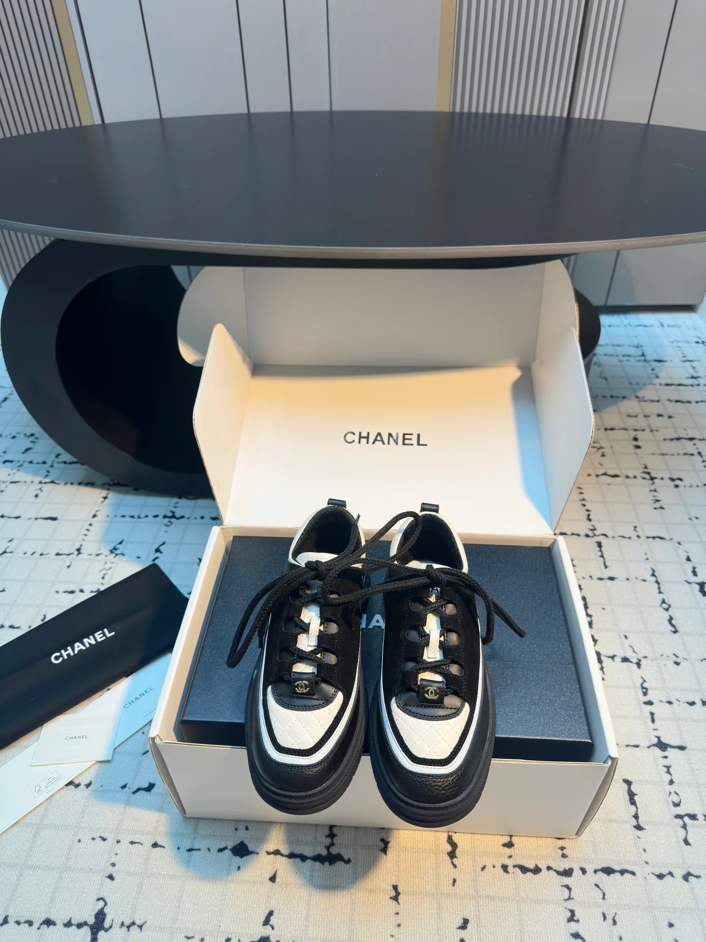 Кроссовки Женские Chanel 9873427