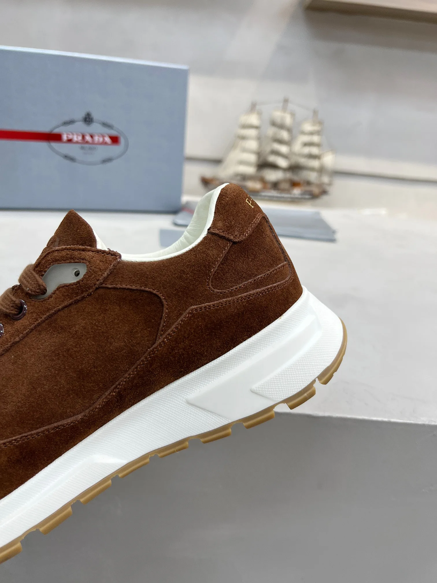 Кроссовки Мужские Prada 11670885