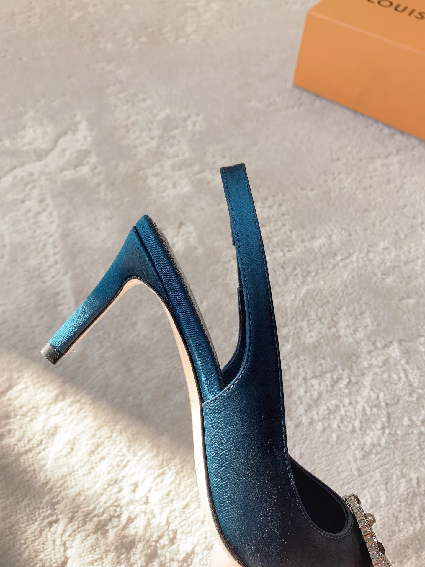 Туфли Женские Louis Vuitton 1834536