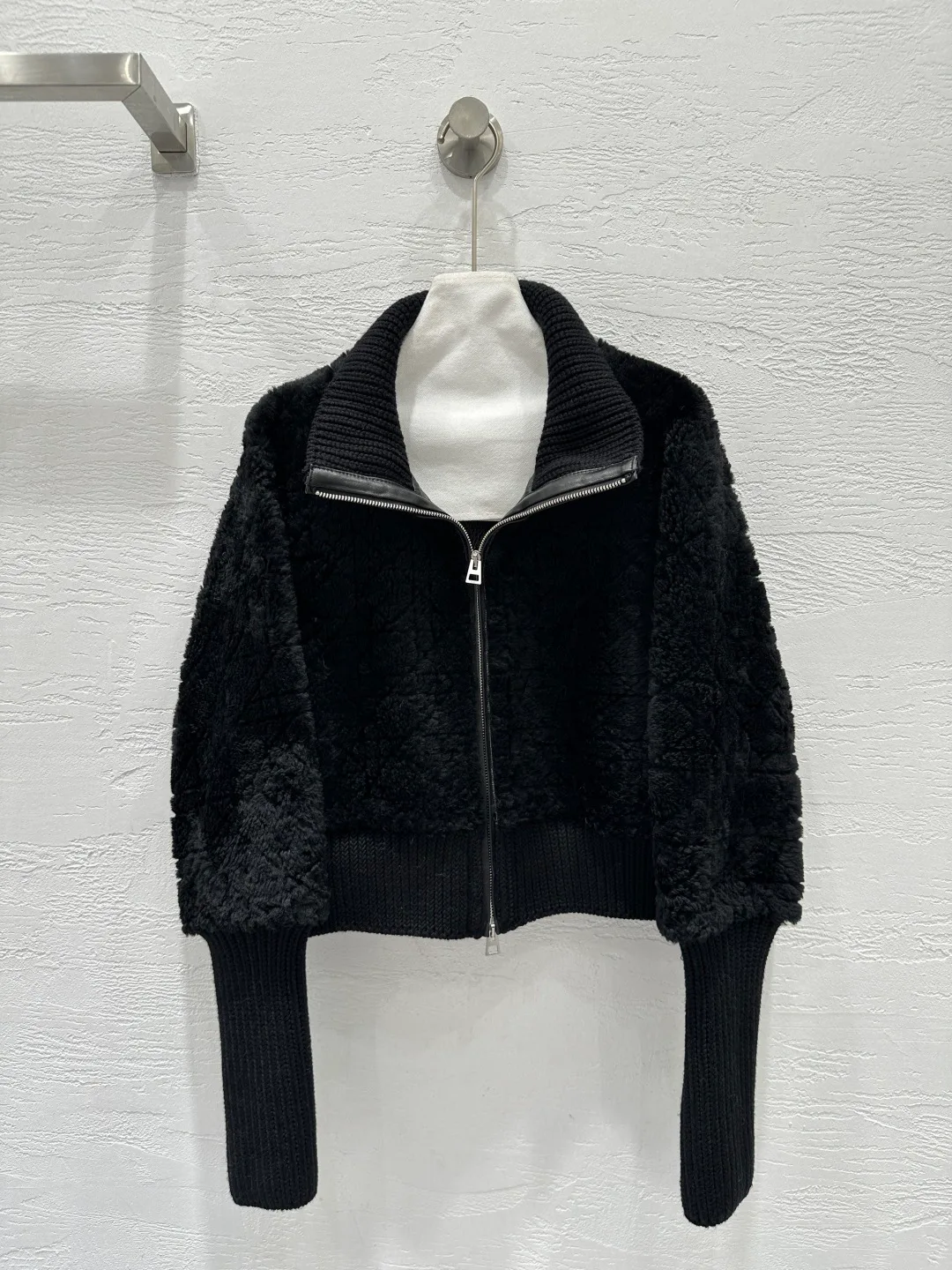 Куртки И Пуховики Женские Christian Dior 409121