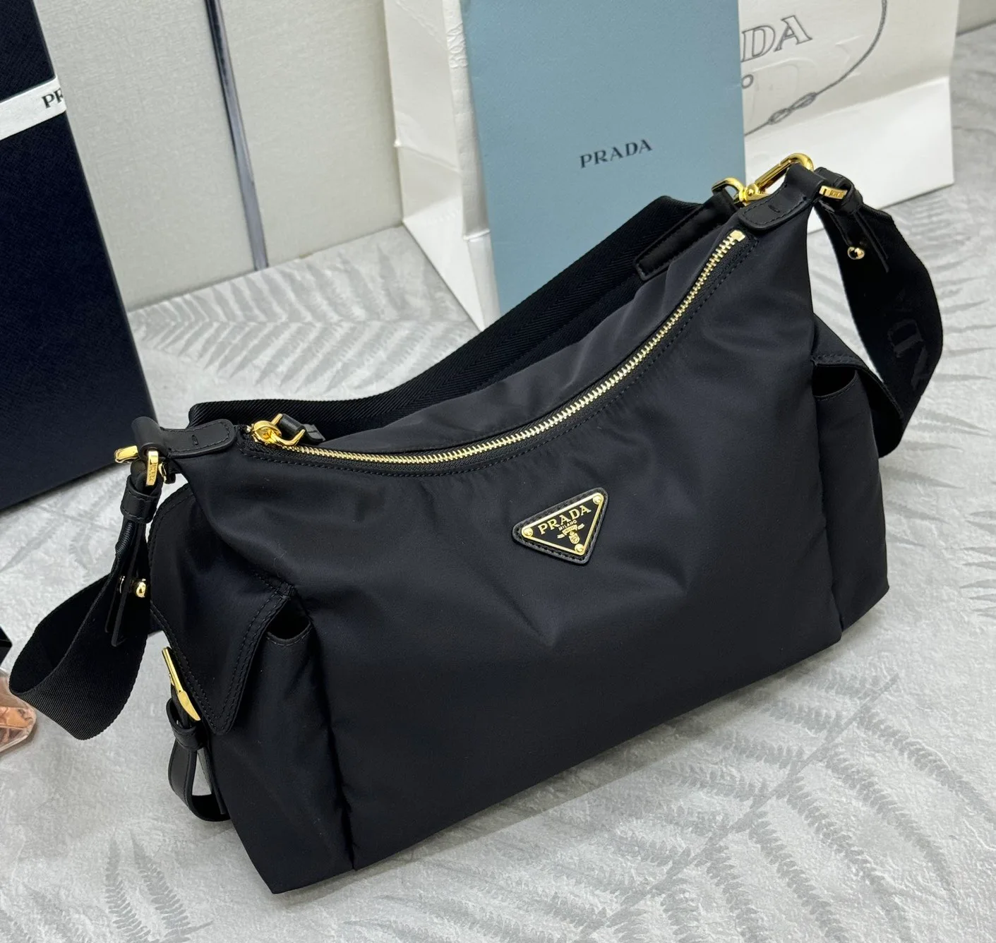 Сумки На Ремне Женские Prada 12583856