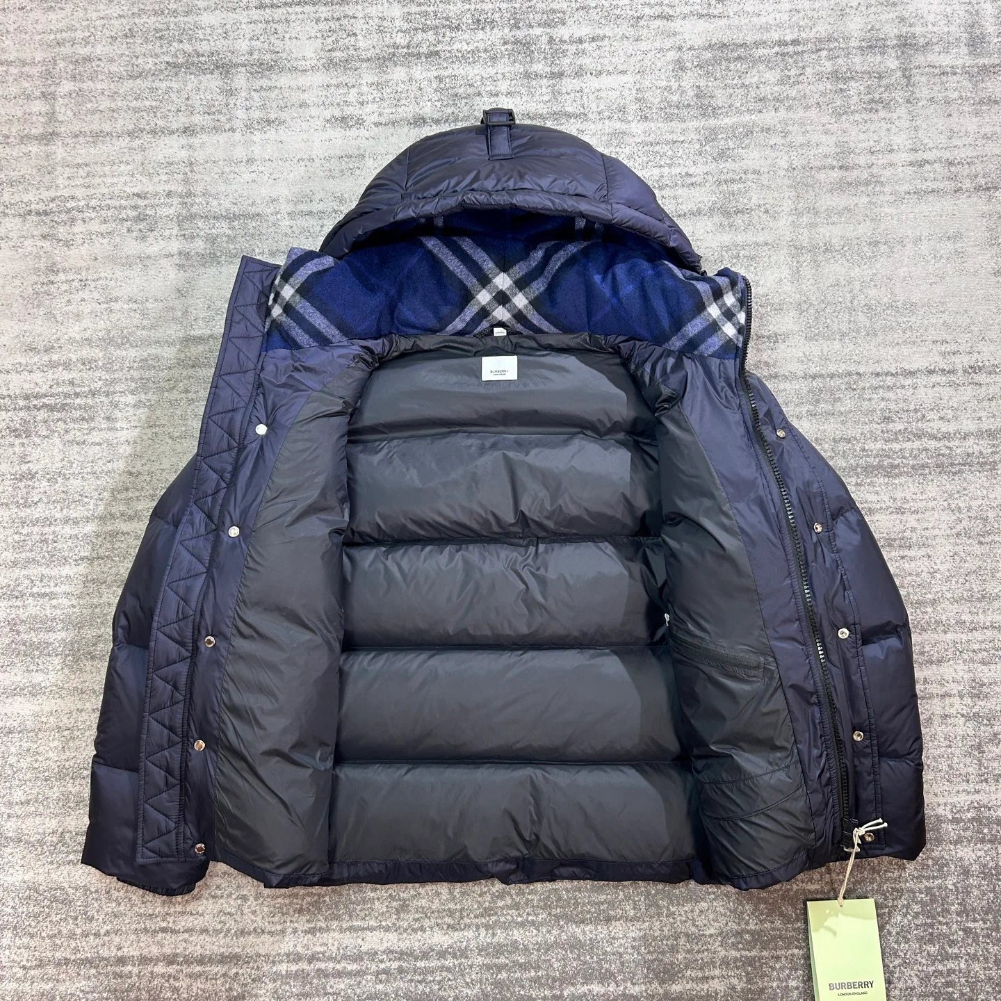 Куртки И Пуховики Женские Burberry 19186224