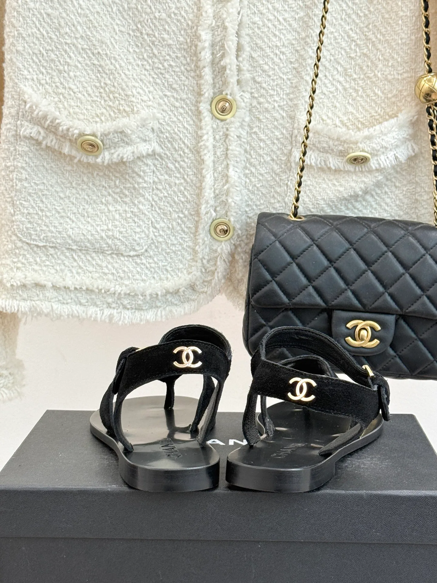 Сандалии Женские Chanel 12245073