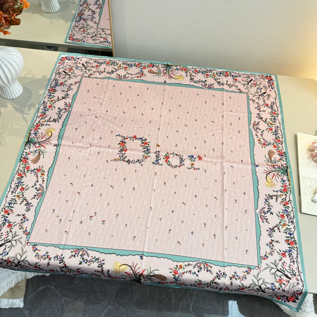 Платки Christian Dior 14627935