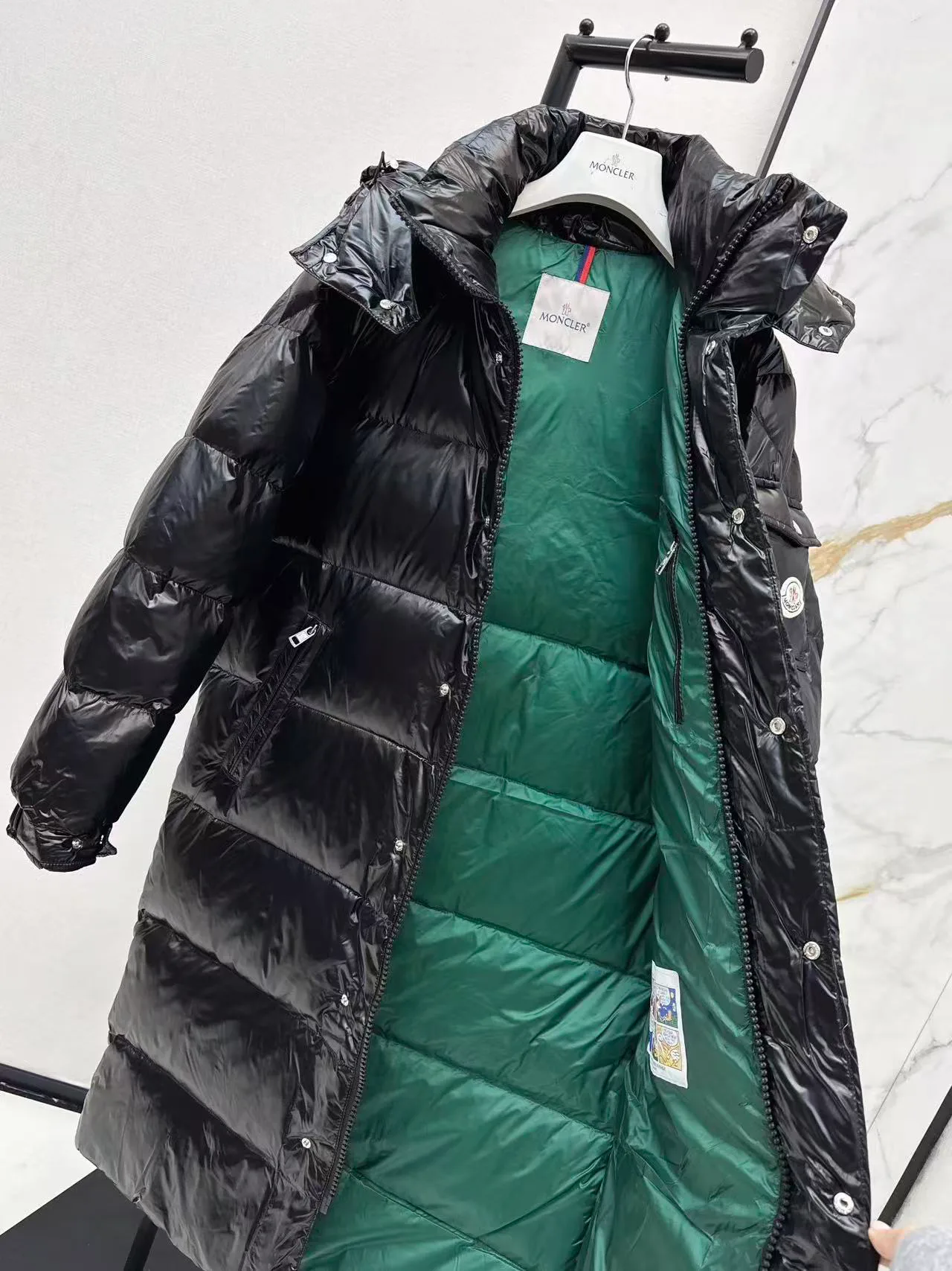 Куртки И Пуховики Женские Moncler 18188640