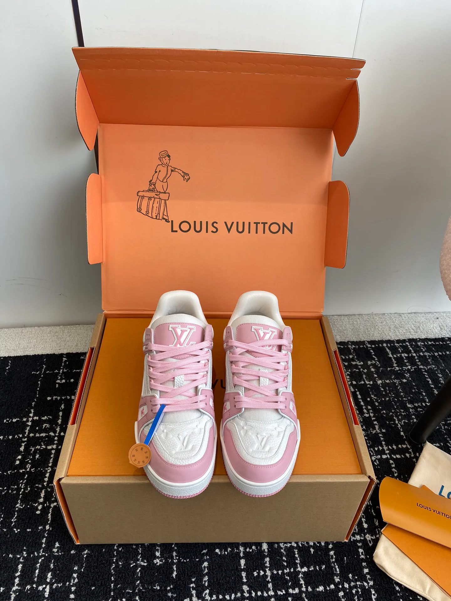 Кроссовки Женские Louis Vuitton 5790931