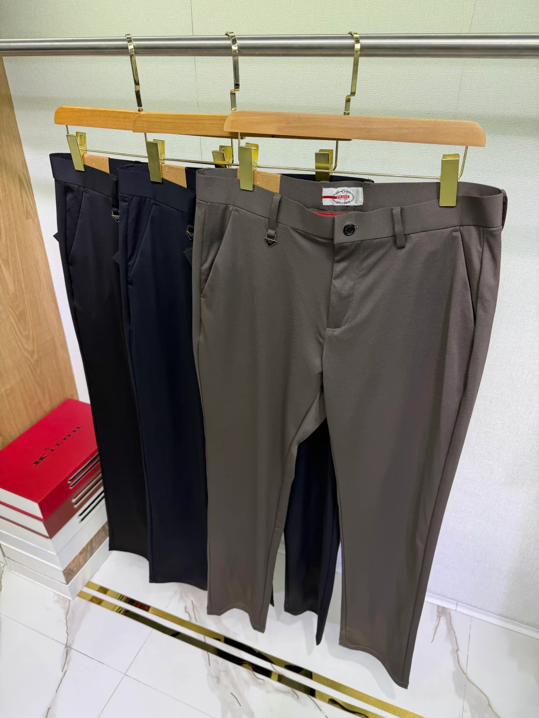 Брюки Мужские Prada 10629490